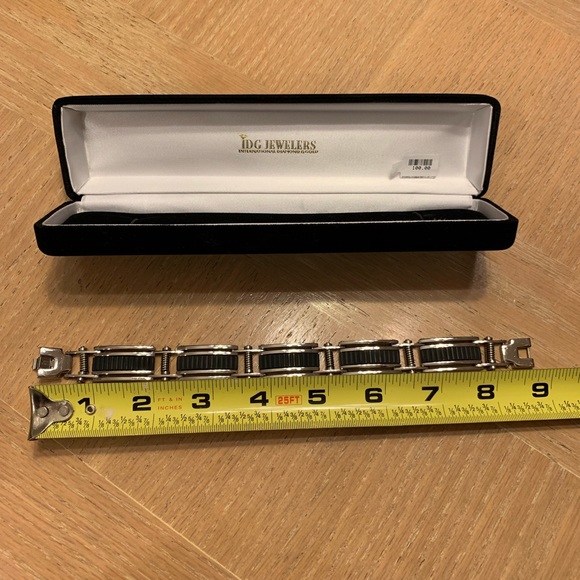 Men’s IDG Jewelers Bracelet - Picture 3 of 3